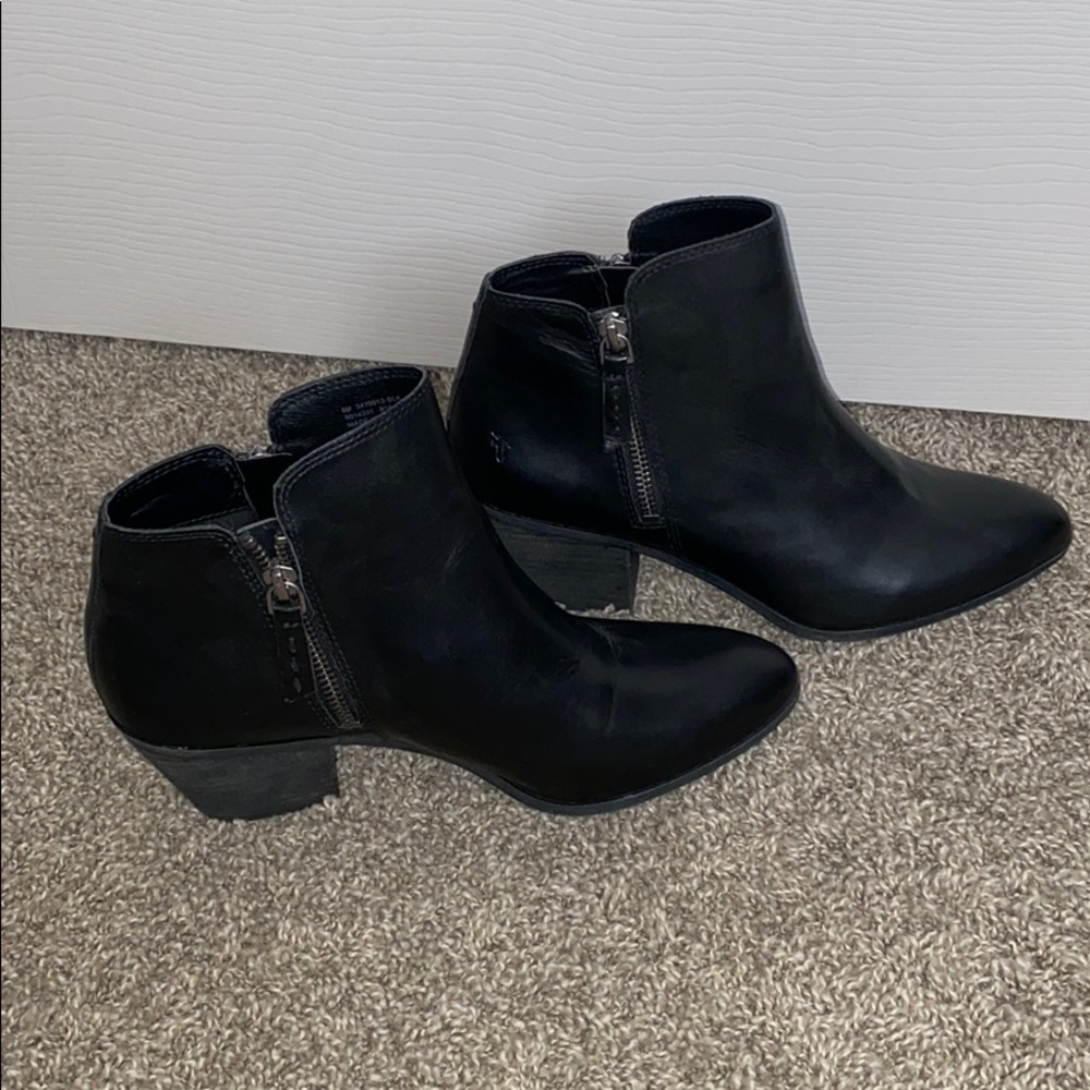 Frye Judith Booties